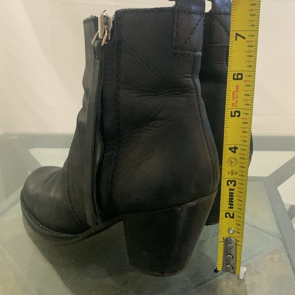 Acne Studios Black Ankle Pistol Boots - Picture 9 of 14